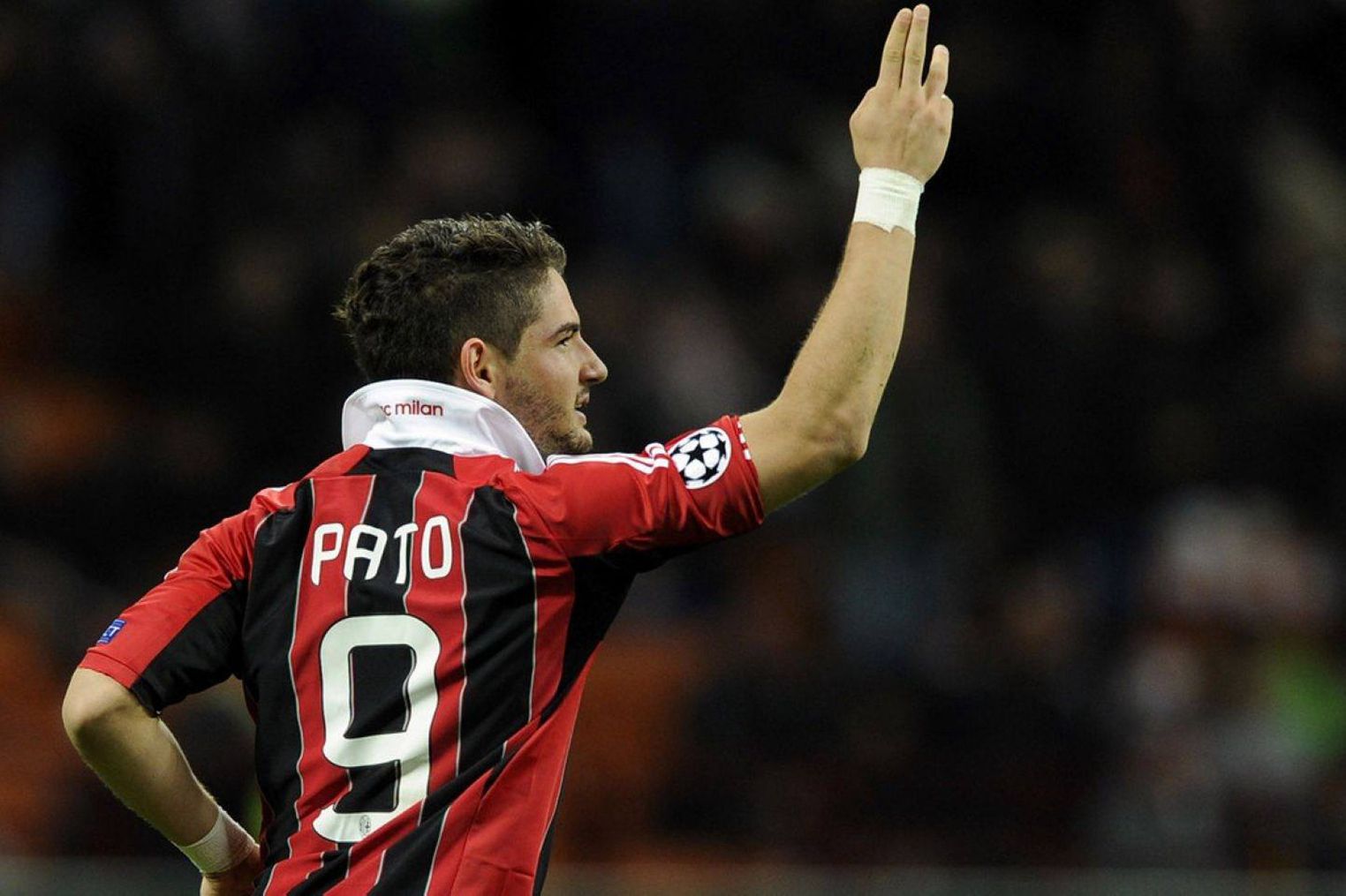 WCG-包含中超今夜再迎强敌，那不勒斯遗憾出局，主帅态度：态度坚定，医务组通报恢复的词条